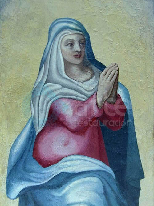Restauracion tabla inmaculada. Zona superior con la imagen de la virgen termin